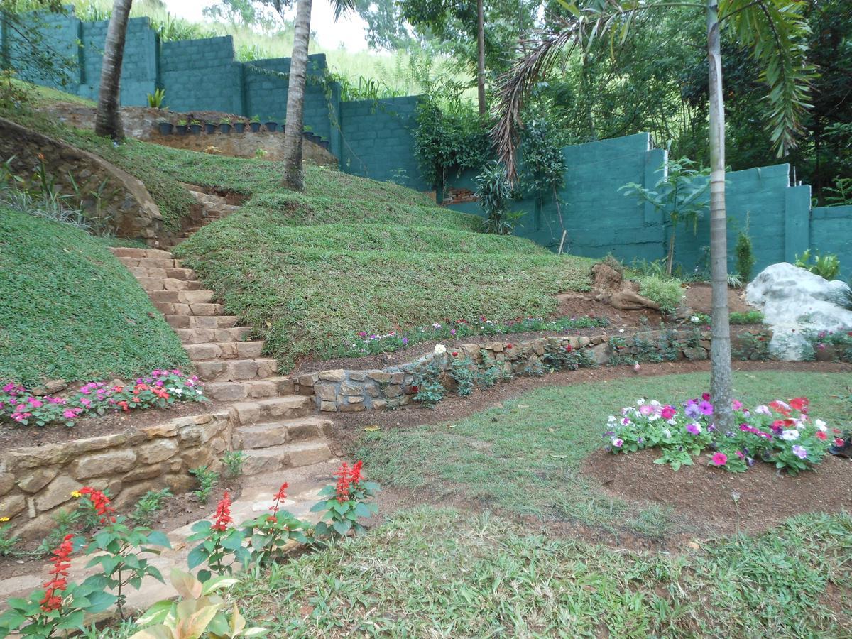 Lavender Hills Home Stay Kandy Bagian luar foto