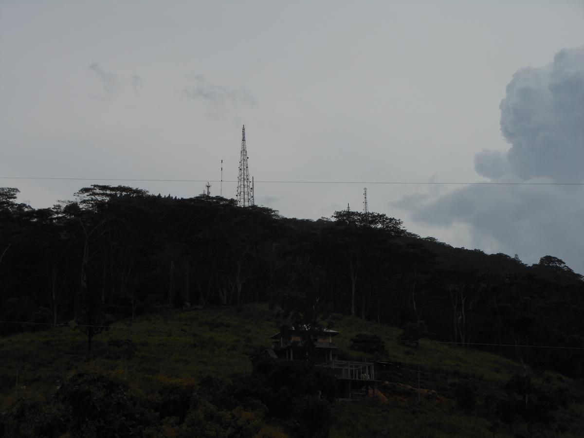 Lavender Hills Home Stay Kandy Bagian luar foto