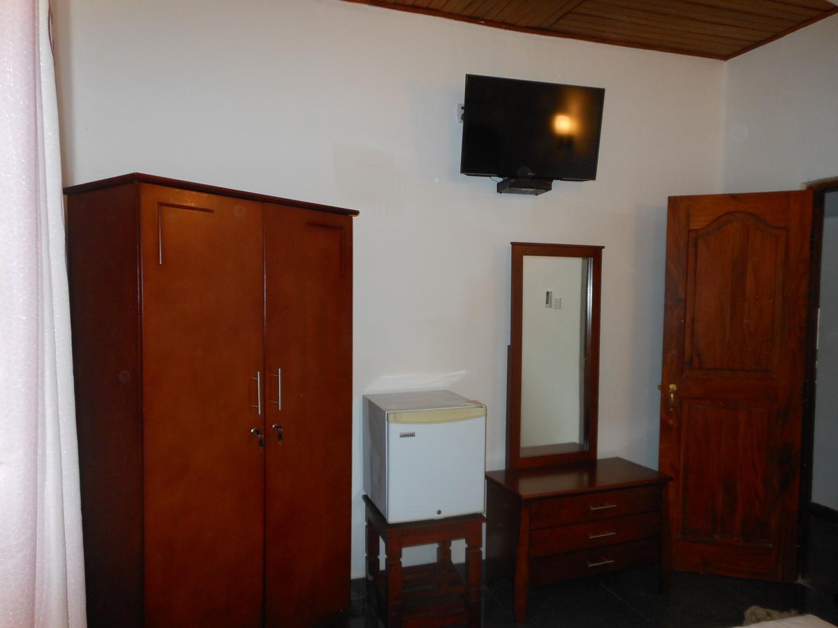 Lavender Hills Home Stay Kandy Bagian luar foto